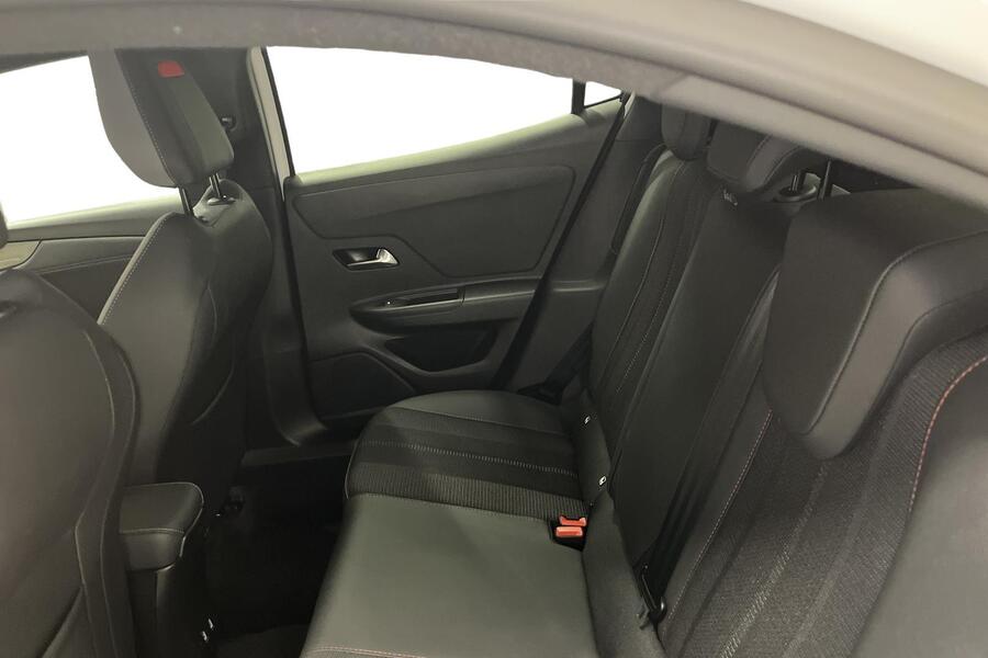 Opel Mokka-e vaihtoauto