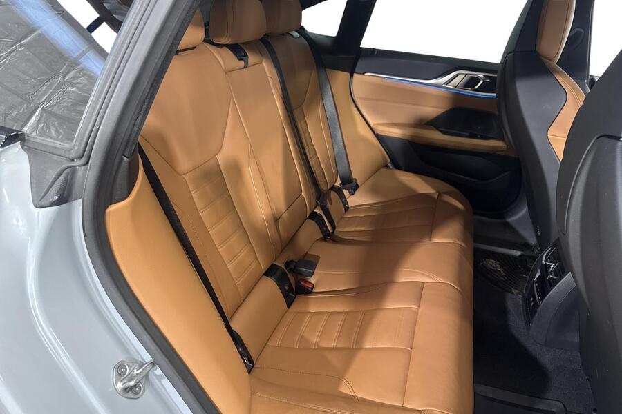 BMW i4 M50 vaihtoauto