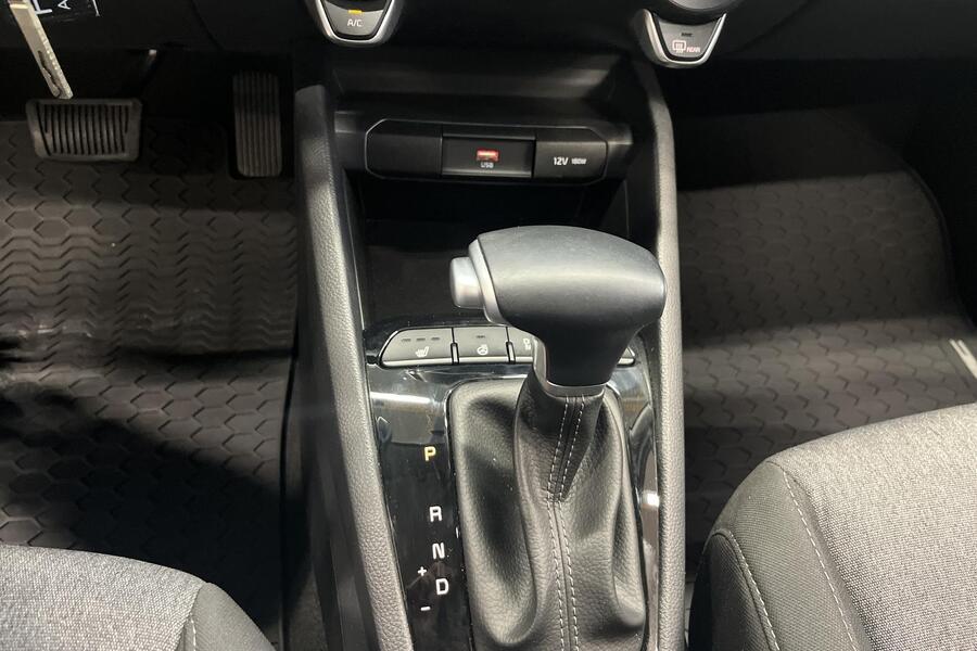 Kia Stonic vaihtoauto