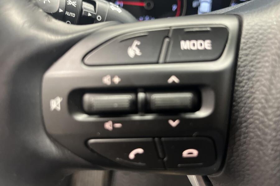 Kia Stonic vaihtoauto