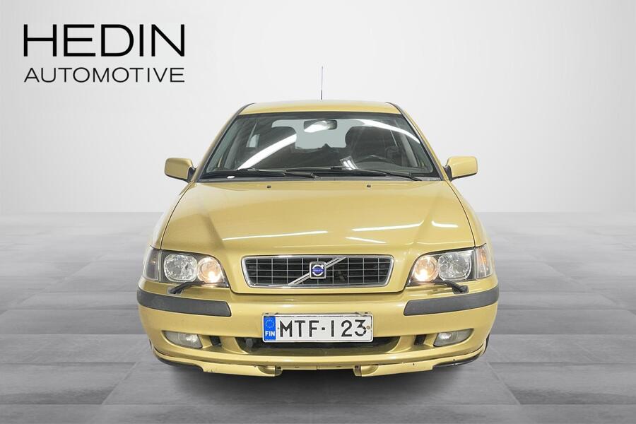 Volvo V40 vaihtoauto