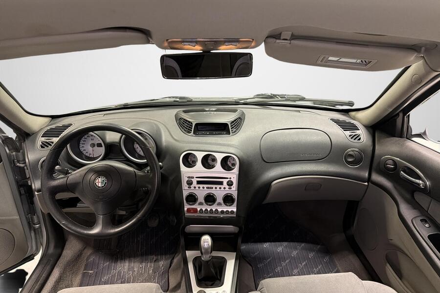 Alfa Romeo 156 vaihtoauto