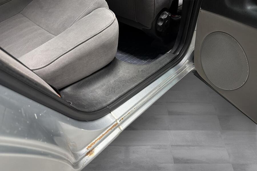 Alfa Romeo 156 vaihtoauto