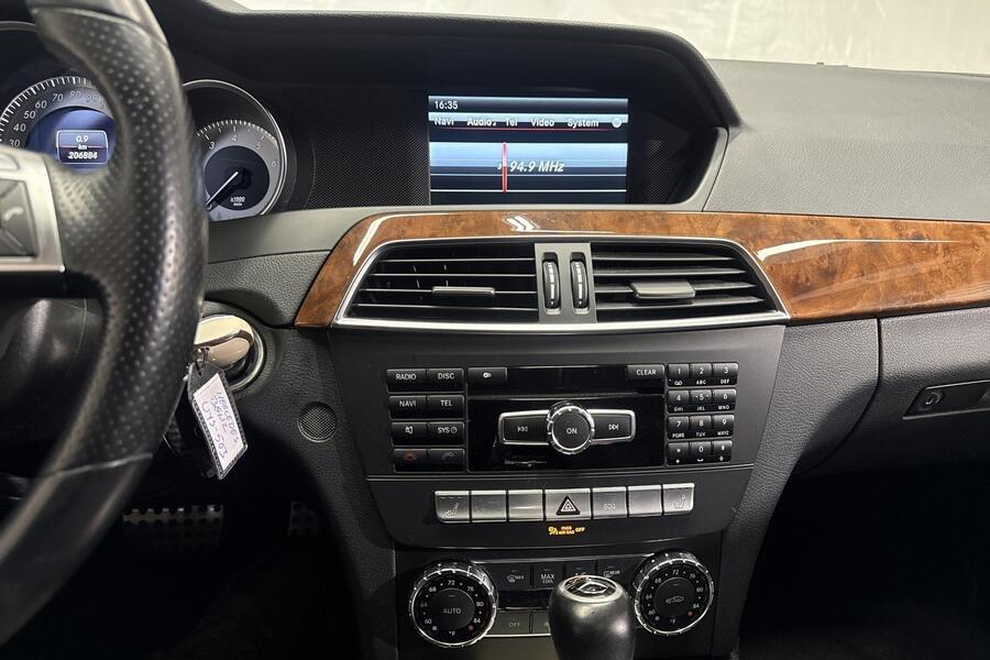 Mercedes-Benz C vaihtoauto