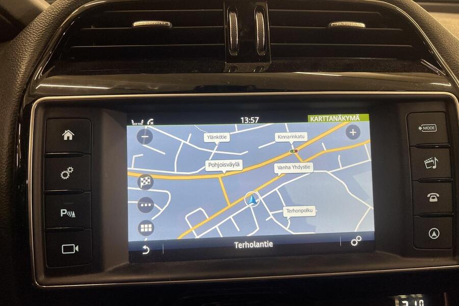 Jaguar XE vaihtoauto