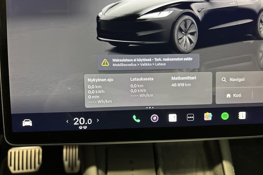Tesla Model 3 vaihtoauto
