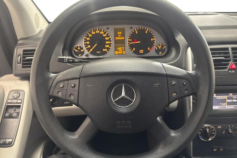 Mercedes-Benz B vaihtoauto