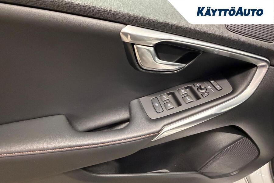 Volvo V40 vaihtoauto