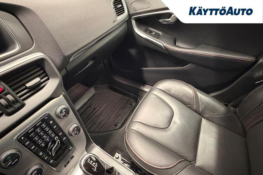 Volvo V40 vaihtoauto