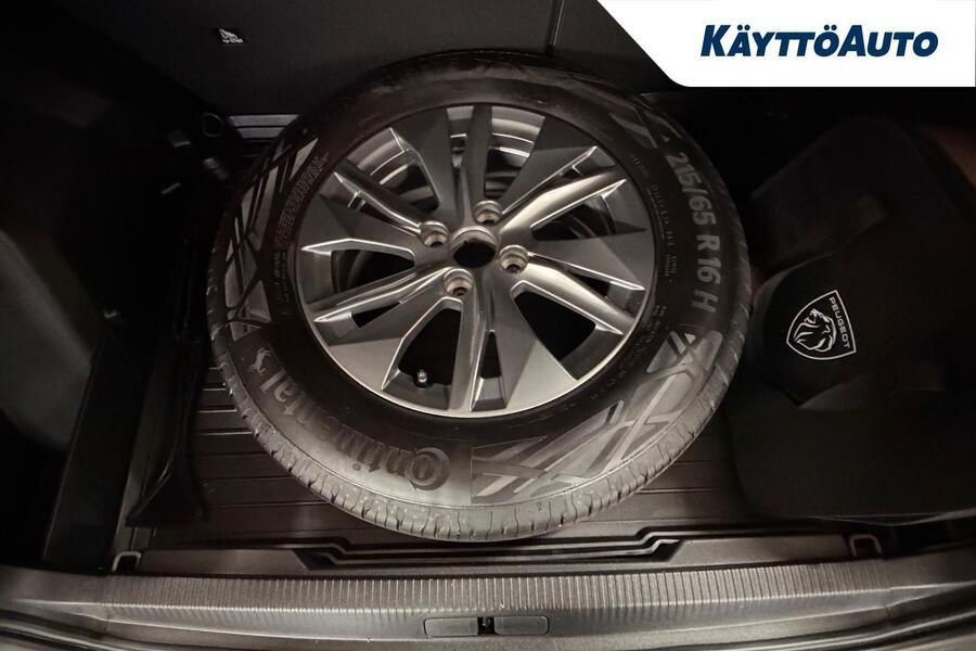 Peugeot e-2008 vaihtoauto