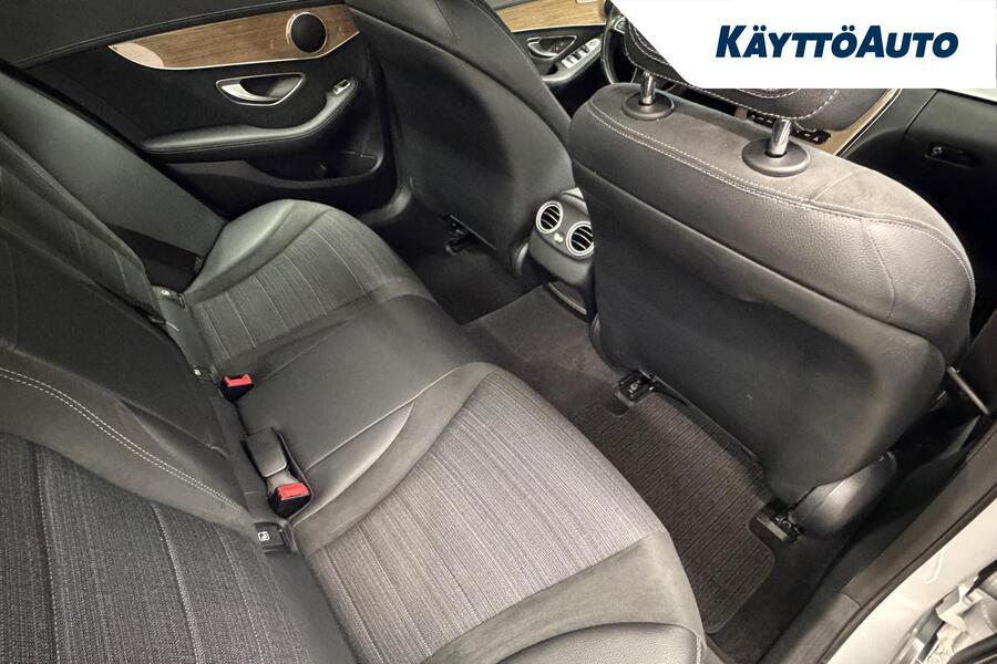 Mercedes-Benz C vaihtoauto