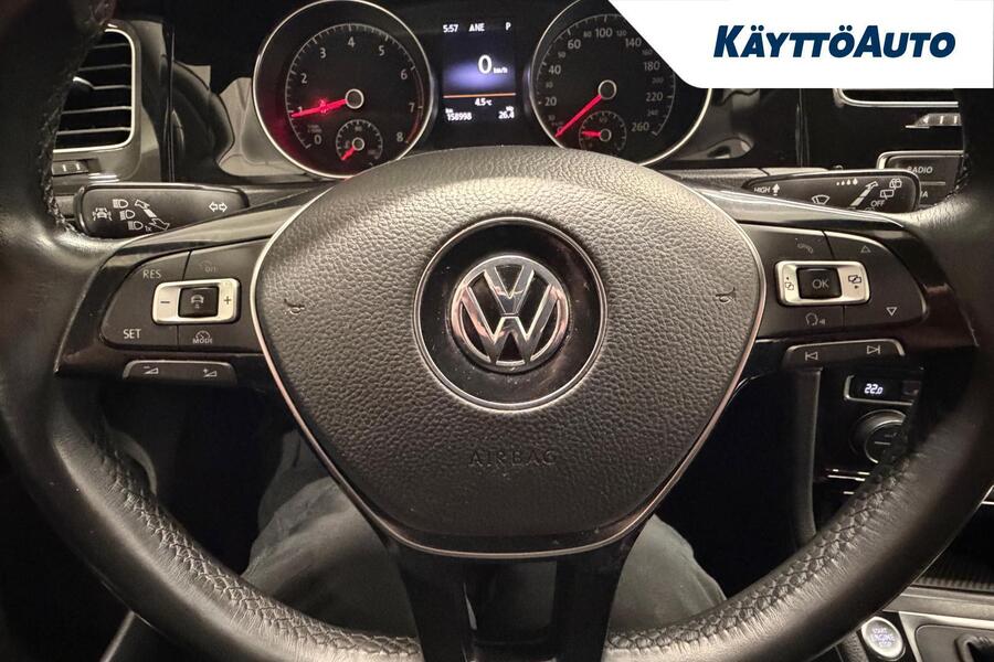 Volkswagen Golf vaihtoauto