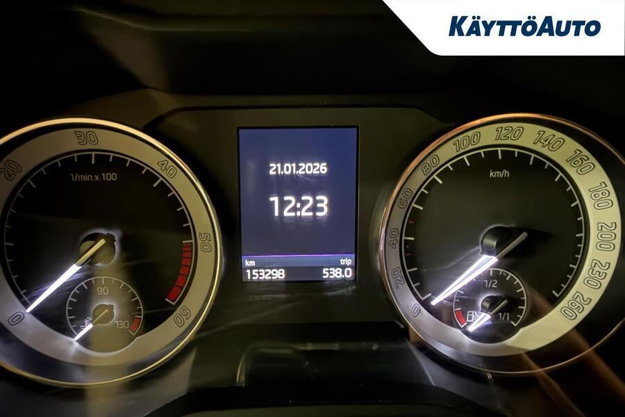 Skoda Superb vaihtoauto