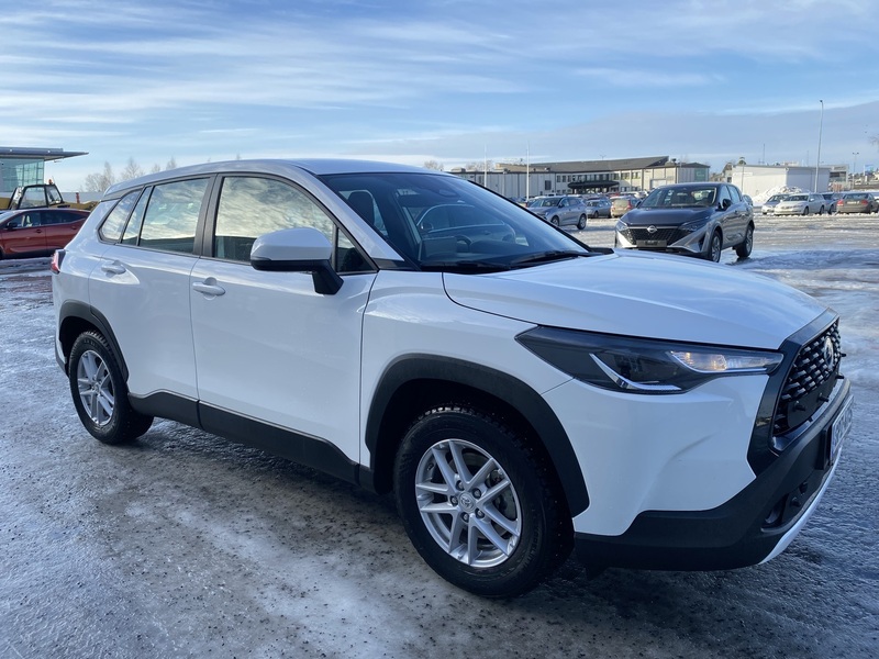 Toyota Corolla Cross vaihtoauto