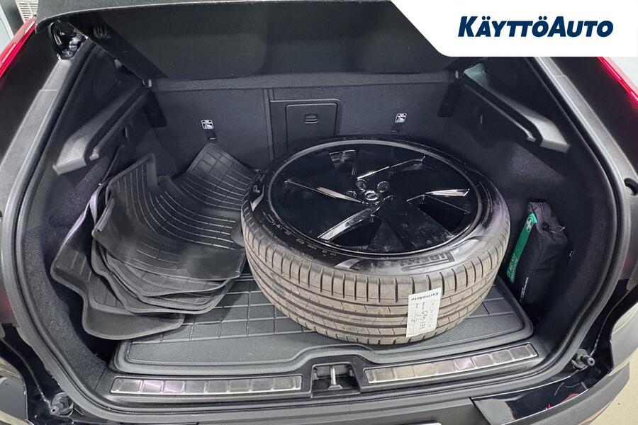 Volvo EC40 vaihtoauto