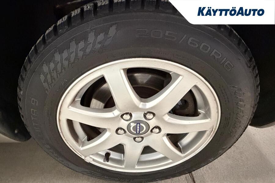 Volvo V70 vaihtoauto