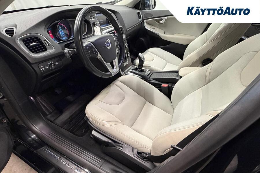 Volvo V40 vaihtoauto