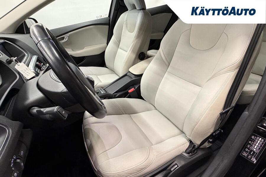 Volvo V40 vaihtoauto