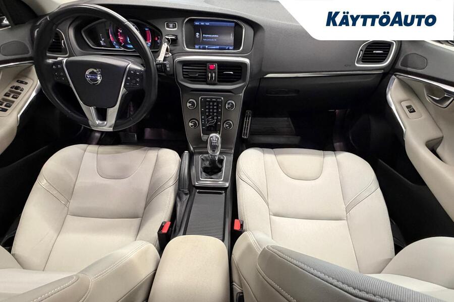 Volvo V40 vaihtoauto