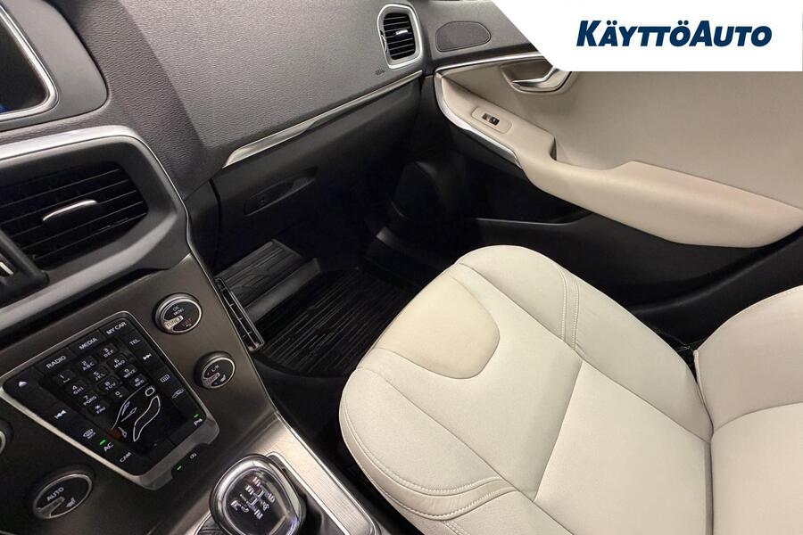 Volvo V40 vaihtoauto