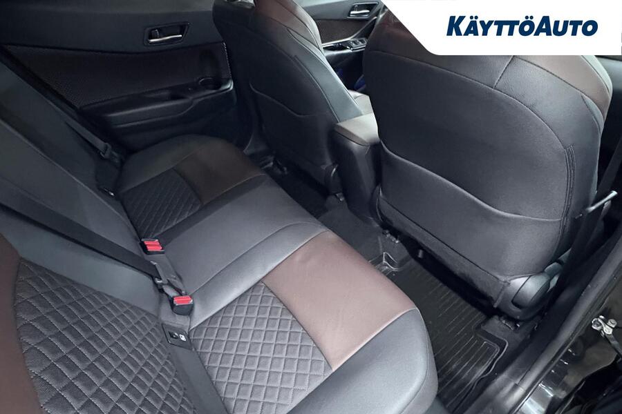 Toyota C-HR vaihtoauto