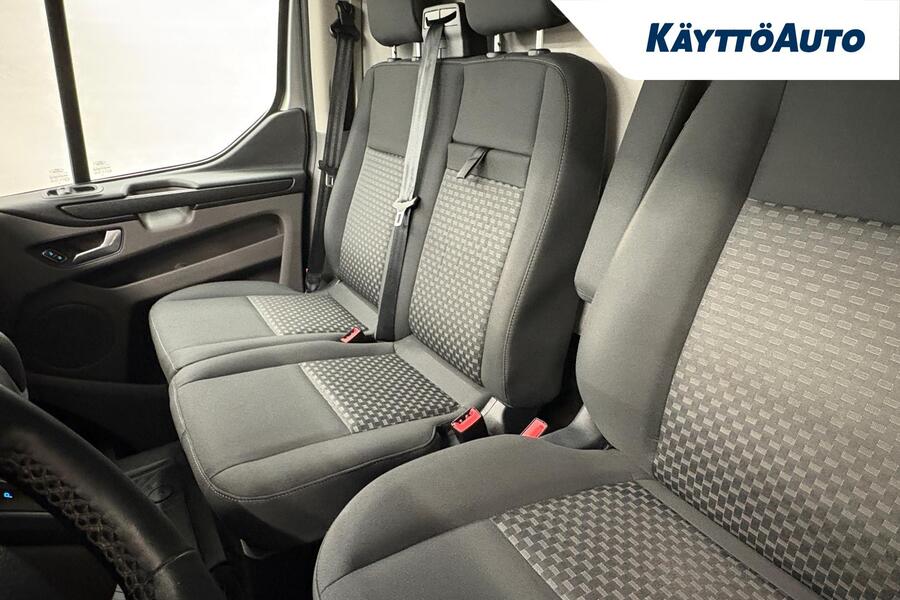 Ford Transit Custom vaihtoauto