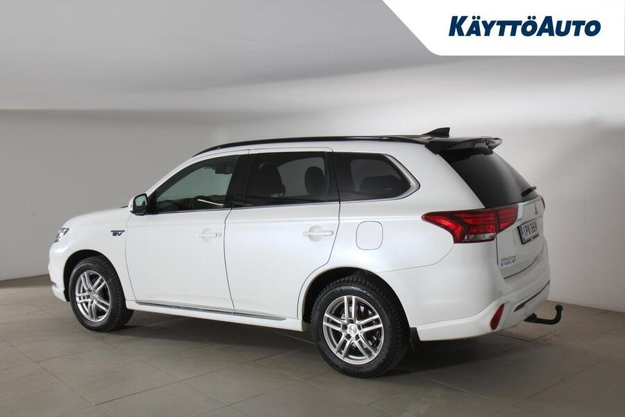 Mitsubishi Outlander PHEV vaihtoauto