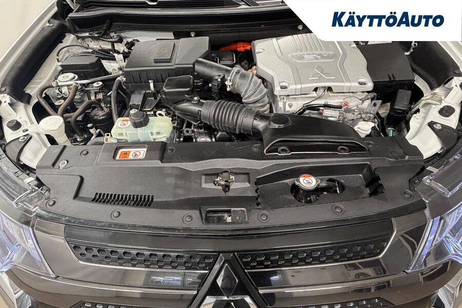 Mitsubishi Outlander PHEV vaihtoauto