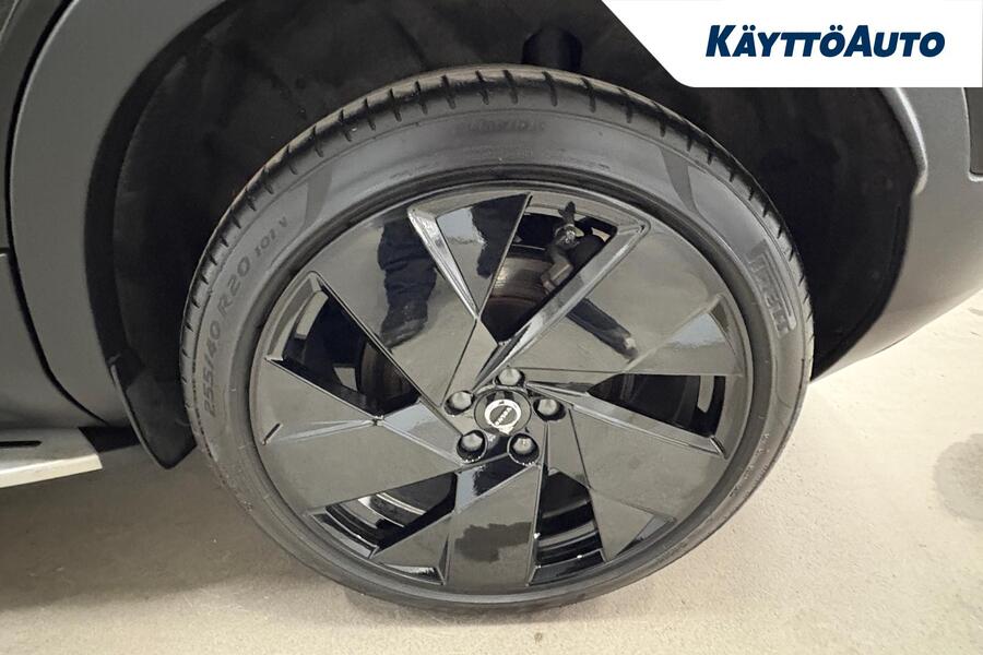 Volvo EC40 vaihtoauto