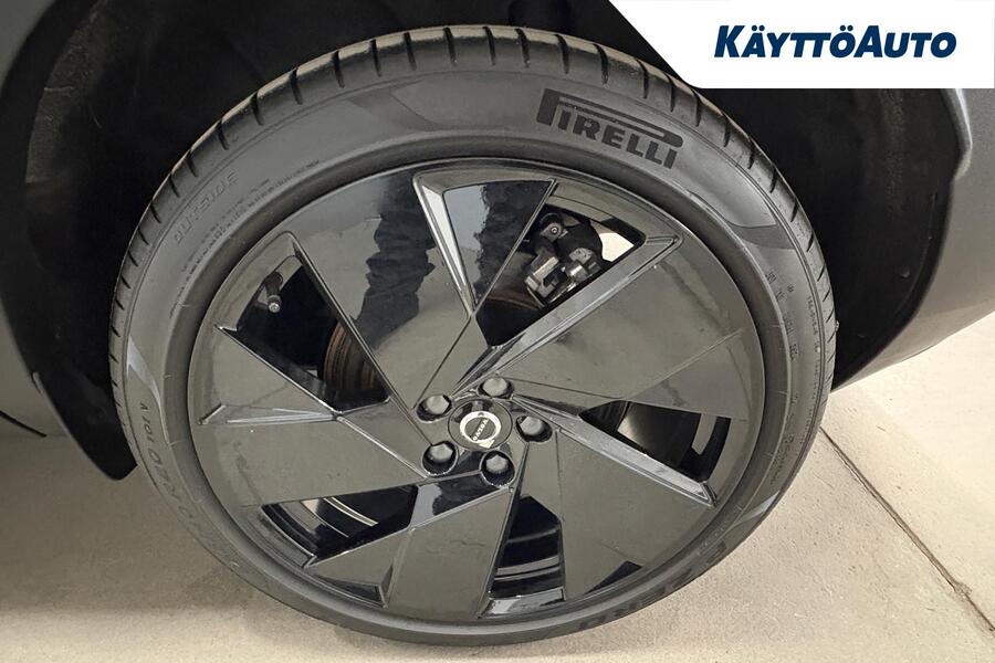 Volvo EC40 vaihtoauto