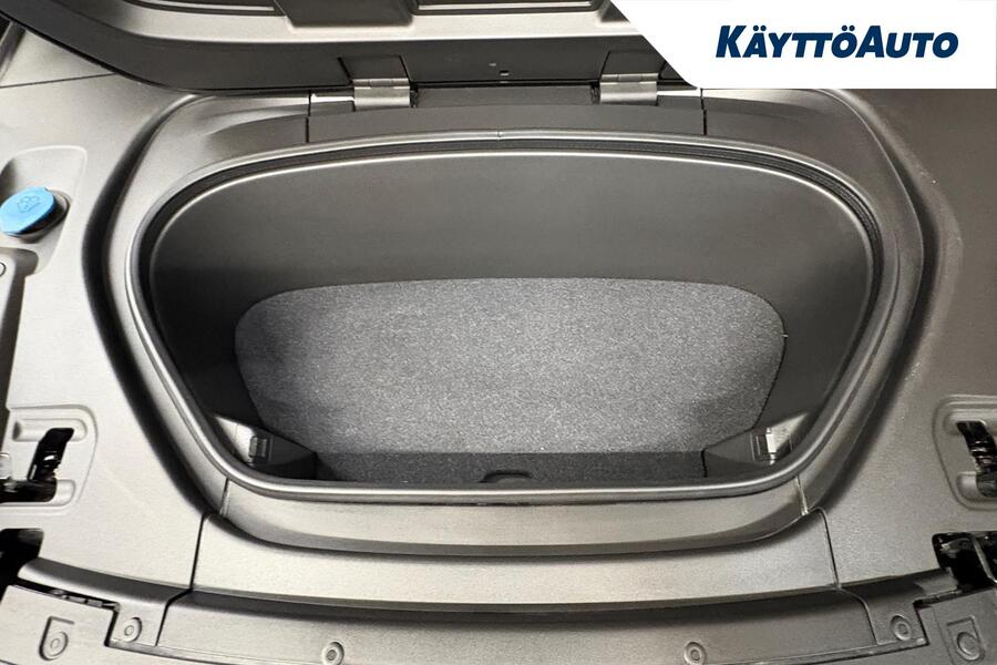 Volvo EC40 vaihtoauto