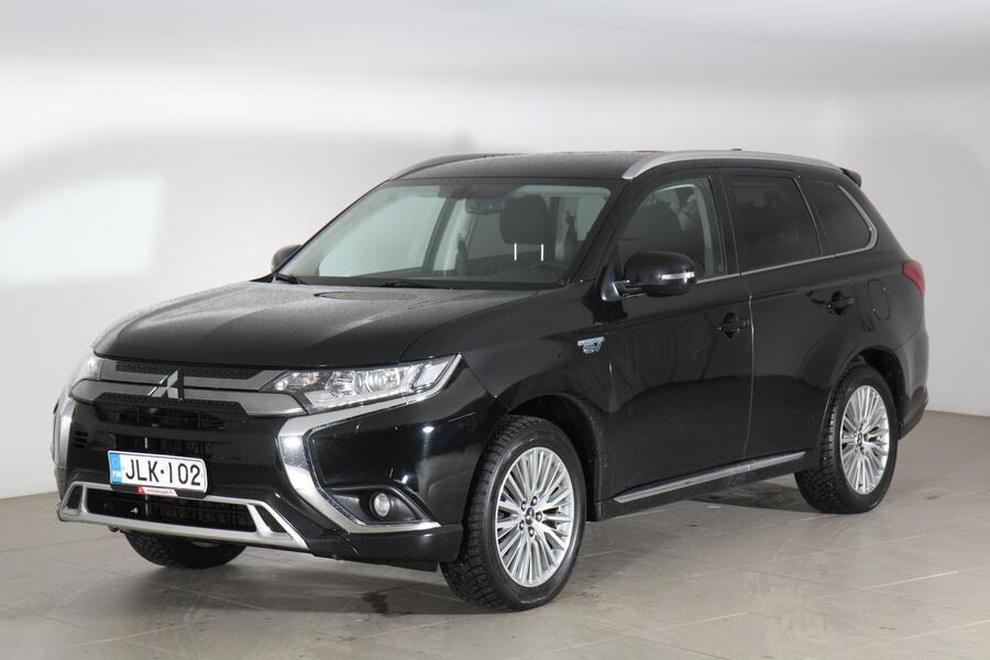 Mitsubishi Outlander PHEV vaihtoauto