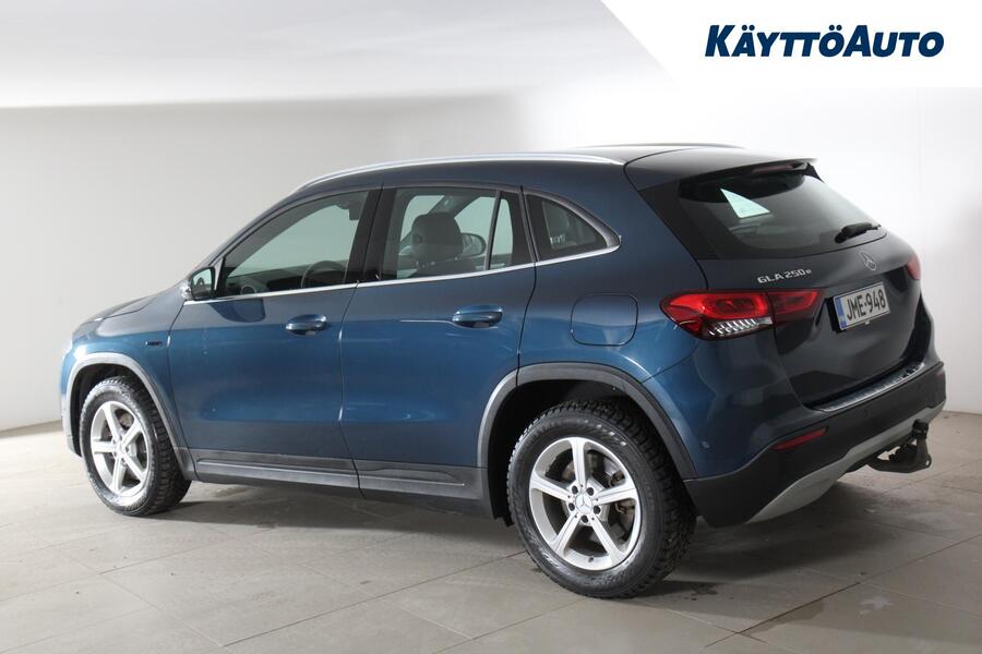 Mercedes-Benz GLA vaihtoauto