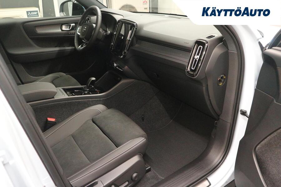 Volvo EC40 vaihtoauto