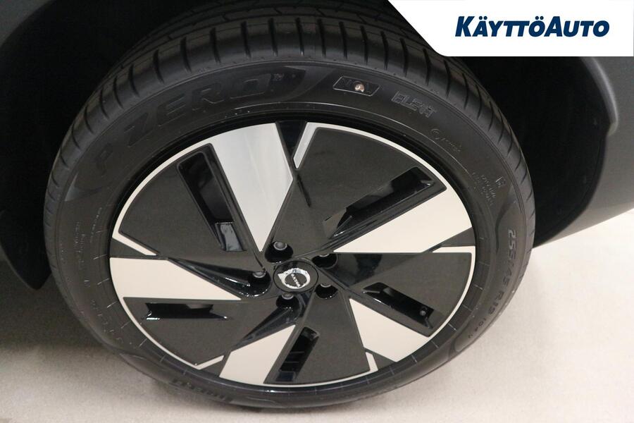 Volvo EC40 vaihtoauto