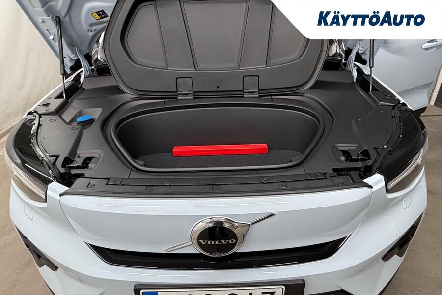 Volvo EC40 vaihtoauto