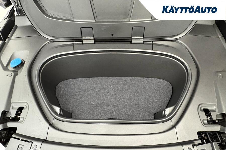 Volvo EX40 vaihtoauto