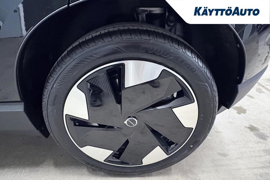 Volvo EX30 vaihtoauto