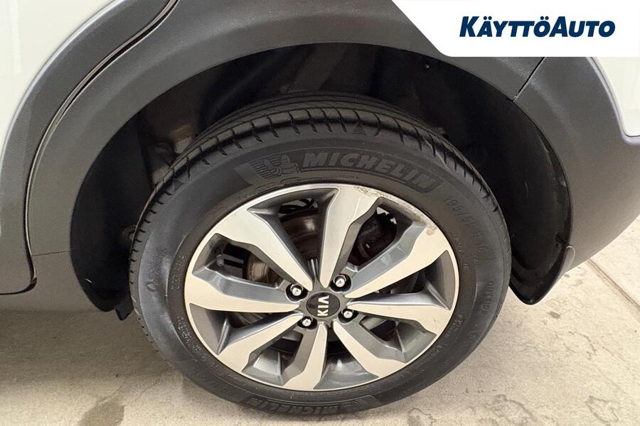 Kia Stonic vaihtoauto