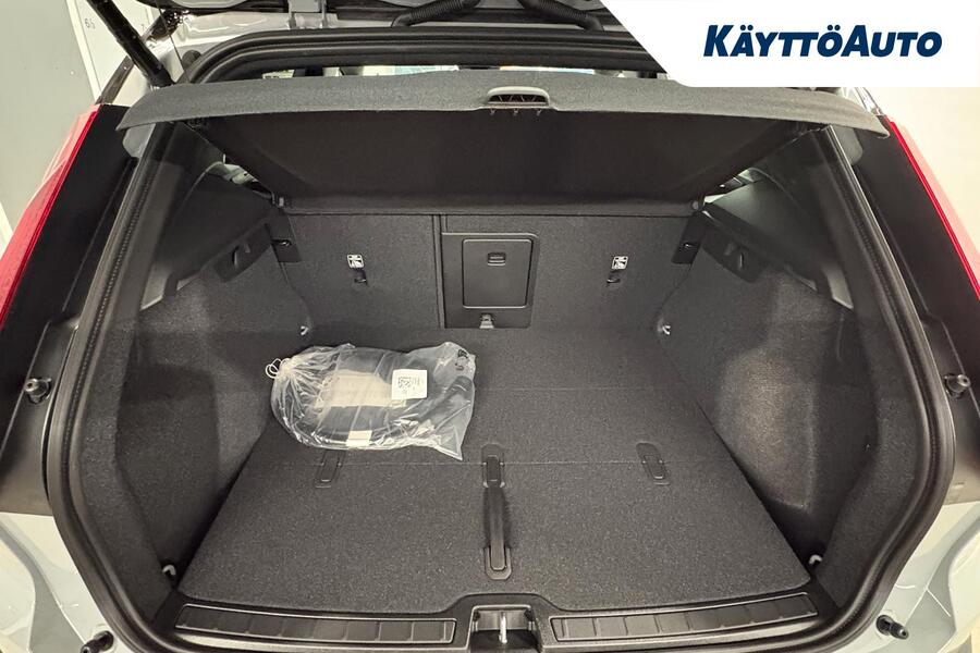 Volvo EX40 vaihtoauto