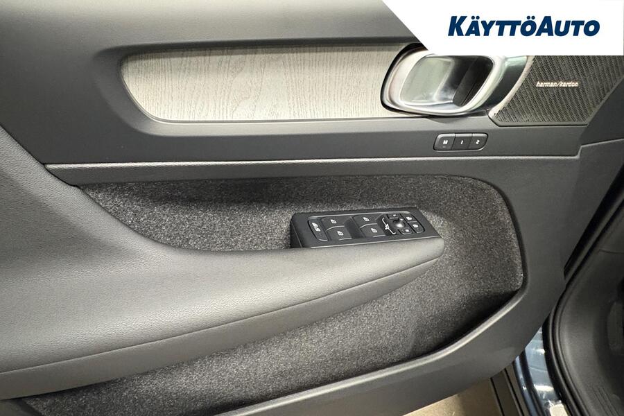 Volvo EX40 vaihtoauto