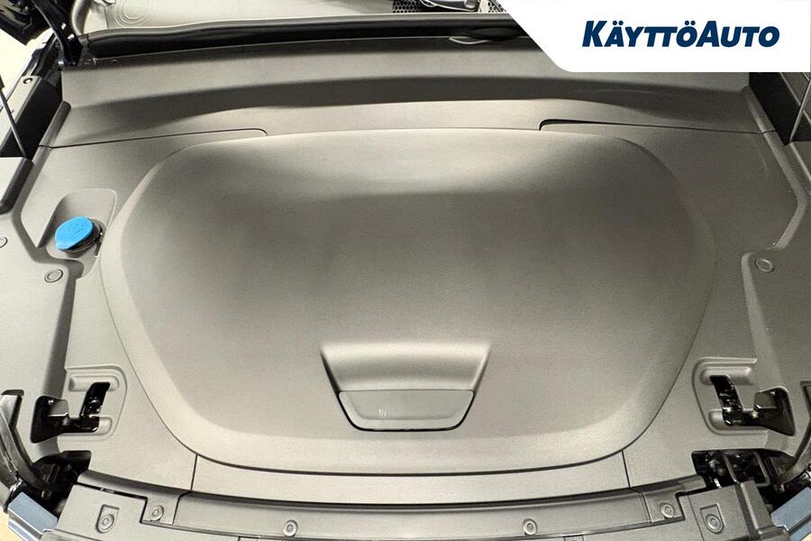 Volvo EX40 vaihtoauto