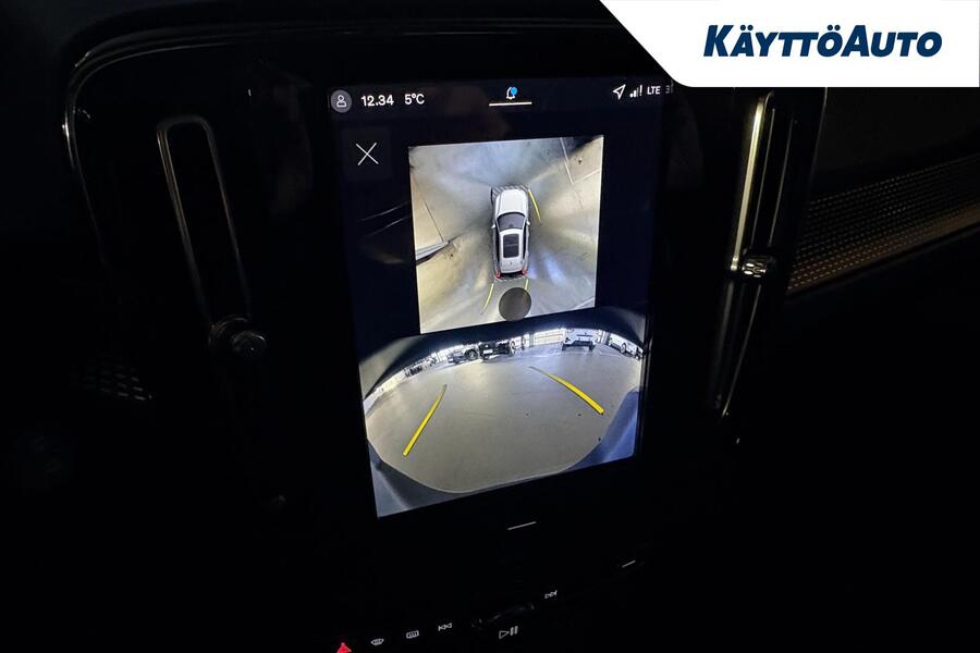 Volvo EX40 vaihtoauto