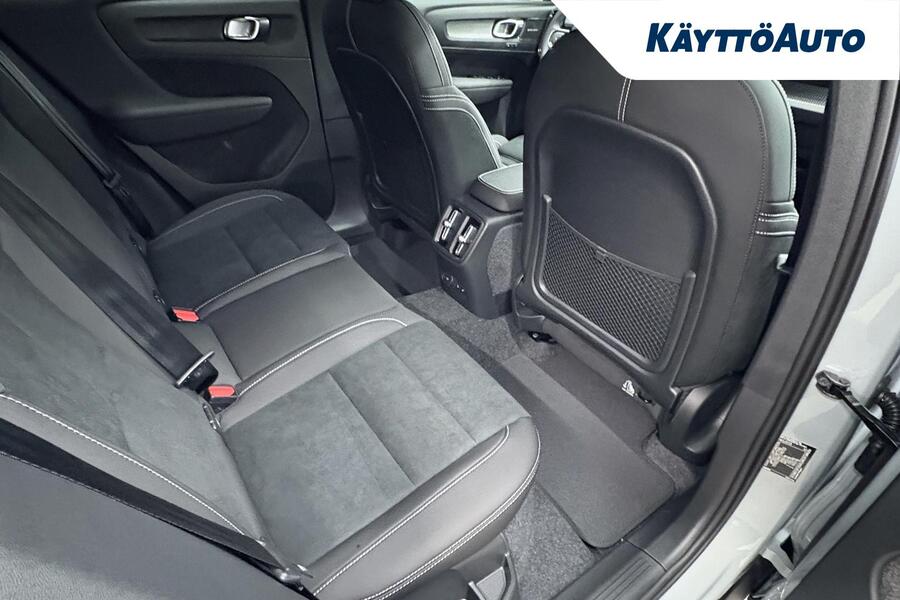 Volvo EX40 vaihtoauto