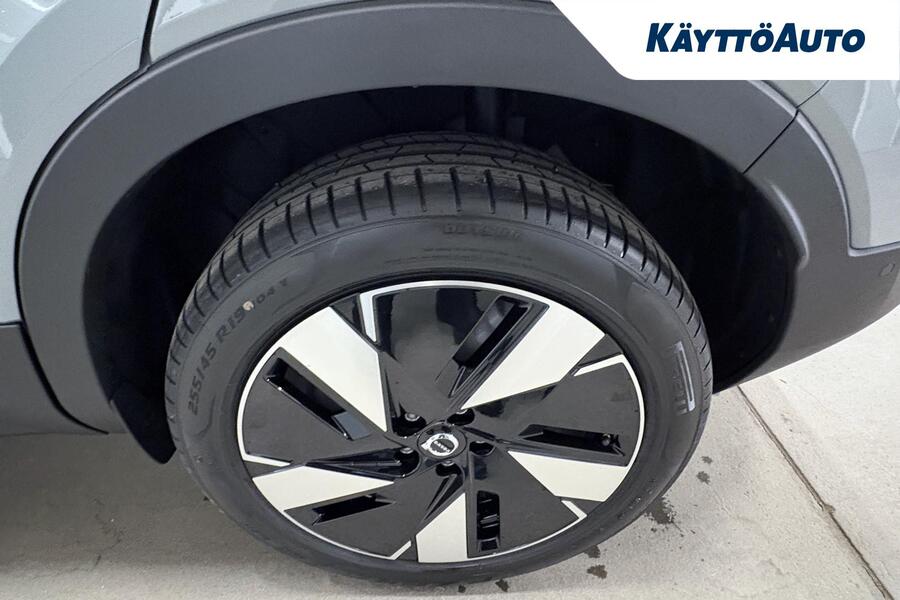 Volvo EX40 vaihtoauto