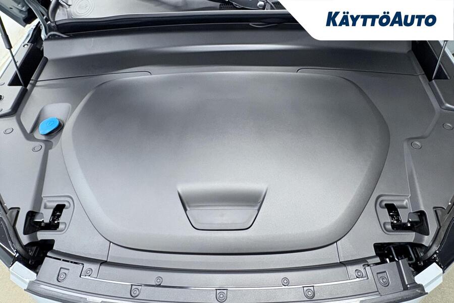 Volvo EX40 vaihtoauto