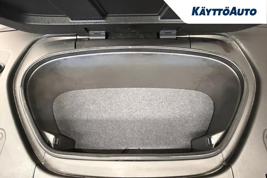 Volvo EC40 vaihtoauto