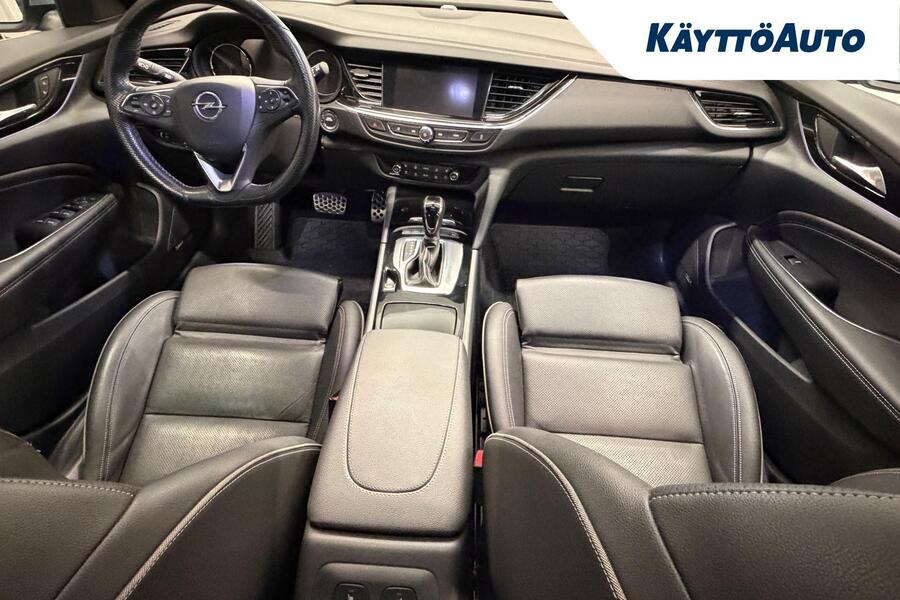 Opel Insignia vaihtoauto