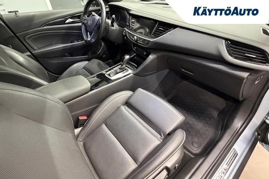 Opel Insignia vaihtoauto