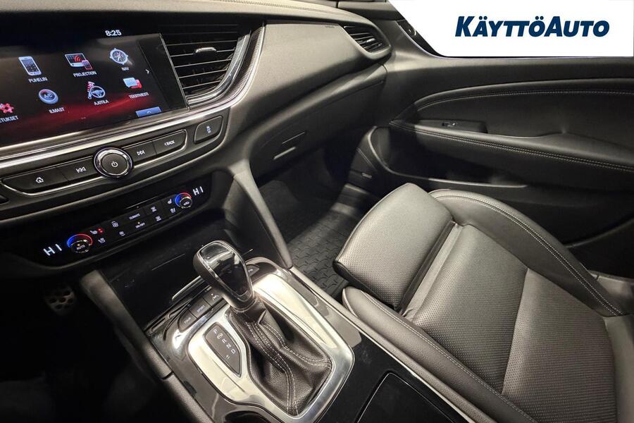 Opel Insignia vaihtoauto